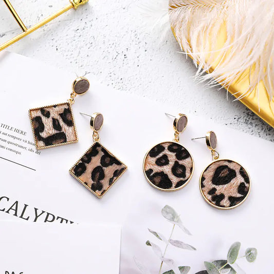 Chic Leopard Drop Earrings